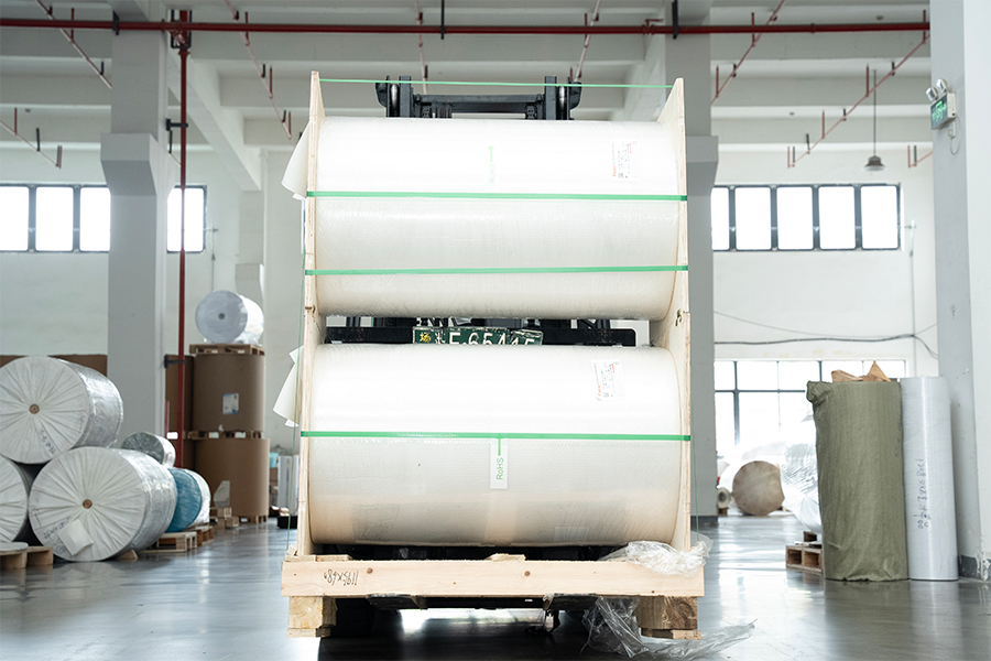 Tintasugaras bevonatos papír